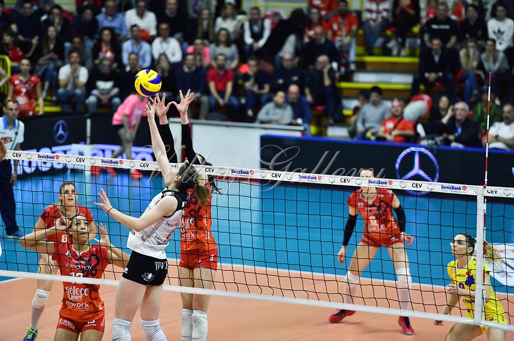 Unet E-Work Busto Arsizio-CSM Volei Alba Blaj (26)